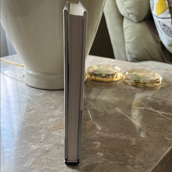 Pomeranian Care Guide Book - Picture 5 of 11